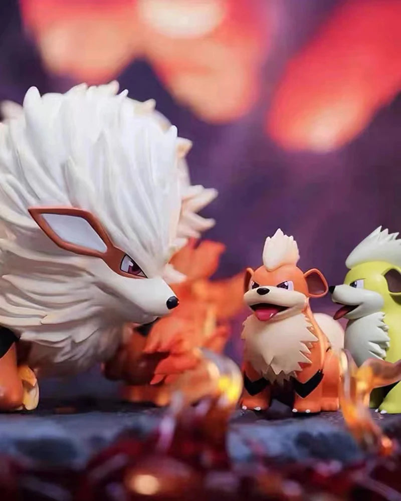 Arcanine Growlithe Collectible Figures